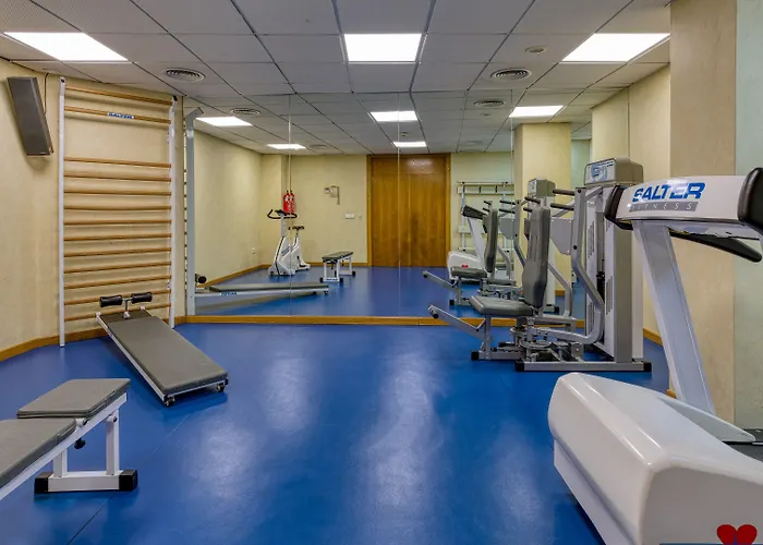 Hotel Senator Parque 4*