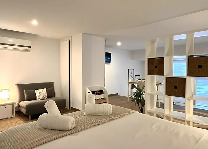 Elegante Duplex, Piscina, Roig Arena