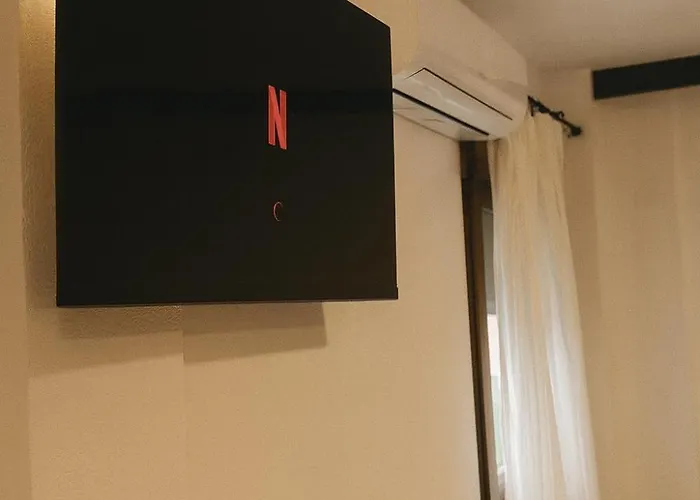 Apartment Cozy En Ruzafa 2-3 Personas Con Aire Acondicionado Y Salida Directa A Terraza *