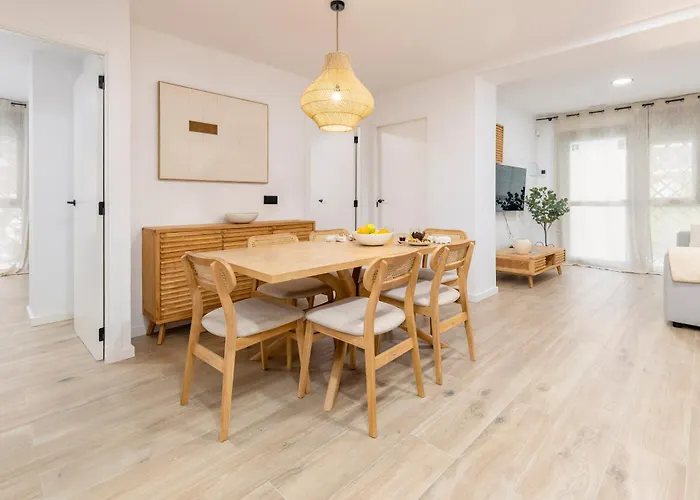 Travel Habitat - Familiar & Espacioso De 3 *