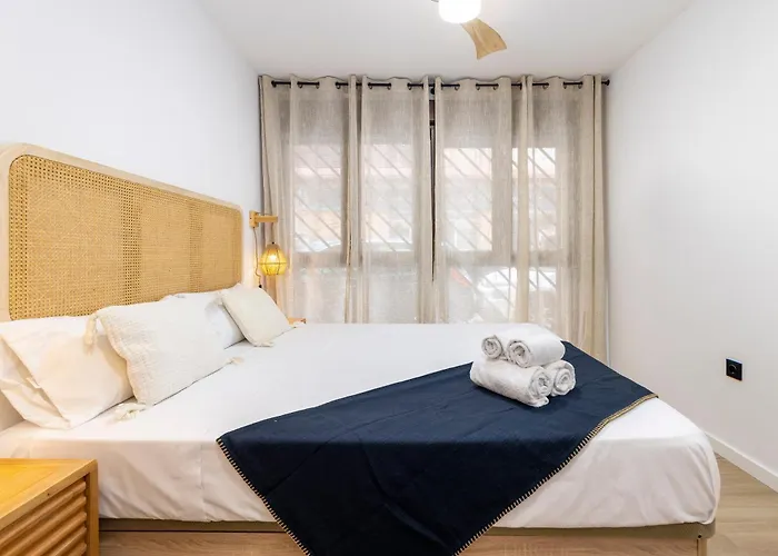 Travel Habitat - Familiar & Espacioso De 3 バレンシア