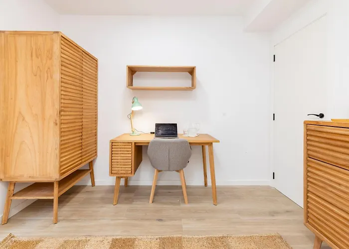 Travel Habitat - Familiar & Espacioso De 3 アパート バレンシア