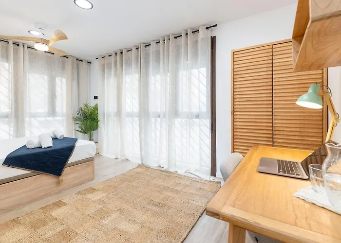 Travel Habitat - Familiar & Espacioso De 3 *