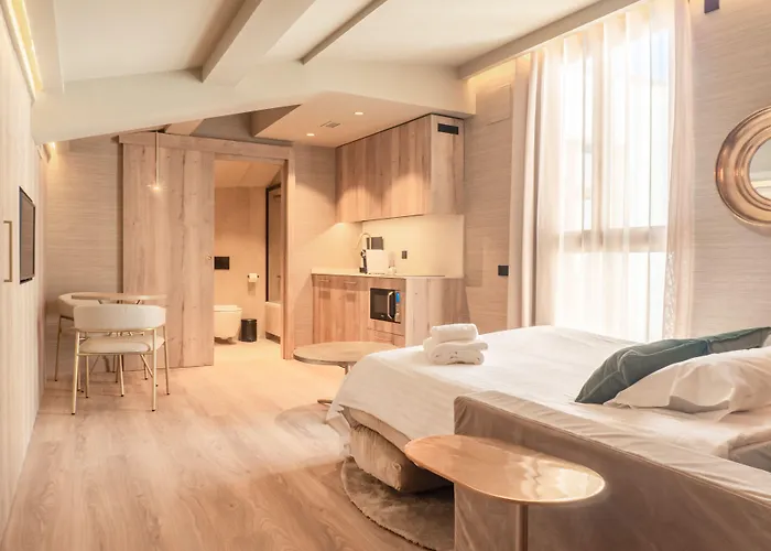 ホテル The Valentia Corretgeria 4*