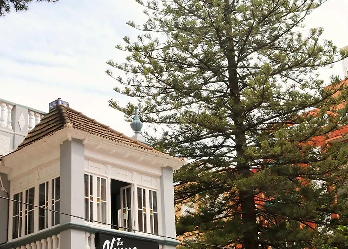 بيت شباب The Venue Boutique *