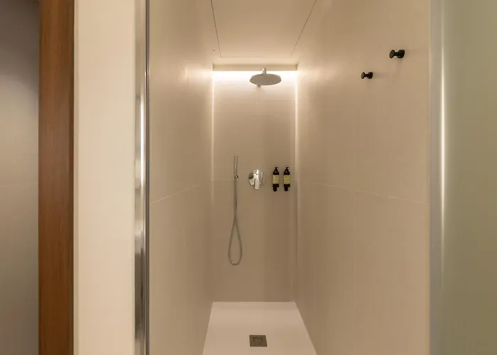 Moontels Colon Hotel *