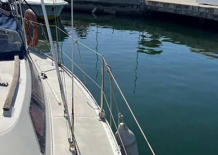 Unique Experience In Sailboat! In The 4 Seasons!! B Shi