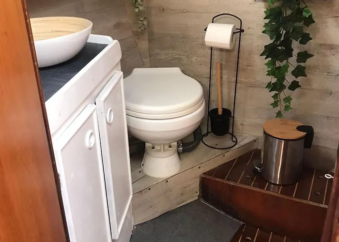 보트호텔 Unique Experience In Sailboat! In The 4 Seasons!! B Shi