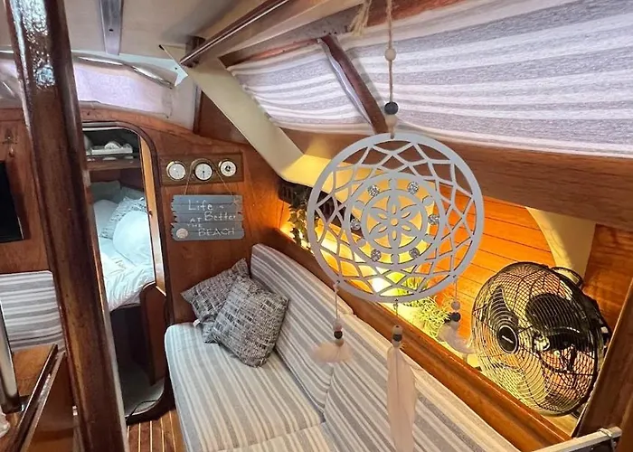 Unique Experience In Sailboat! In The 4 Seasons!! B Shi 발렌시아