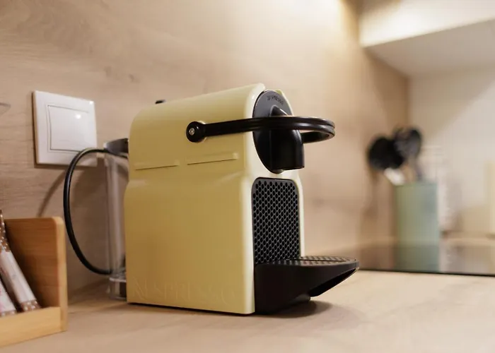 Urban Bajo 8 - Housevanlive