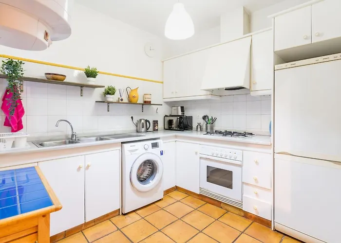 Invalencia Musico 2 Turia Gardens * Βαλένθια