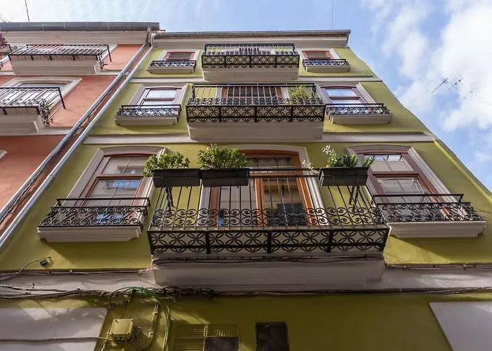 Invalencia Musico 2 Turia Gardens