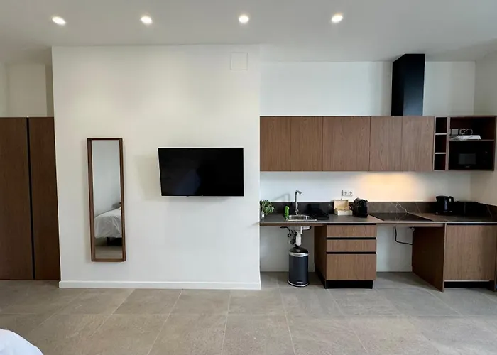 Boutique - Plaza Tower