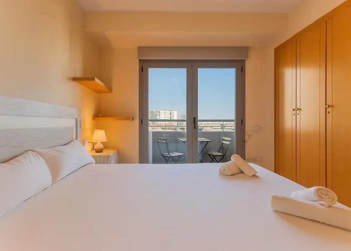 Tu Refugio Moderno En - Piscina, Gimnasio Y Padel Incluidos