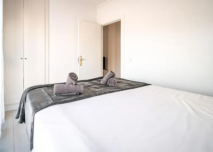 Ruzafa Market 7b فالنسيا