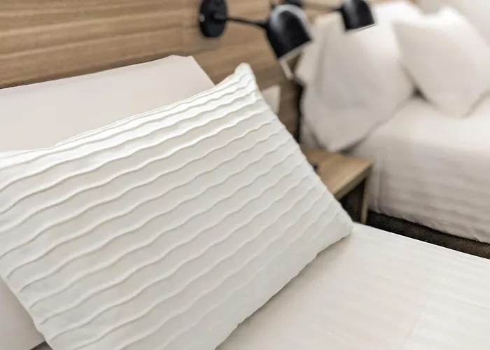 Original Domino House 4* Valencia