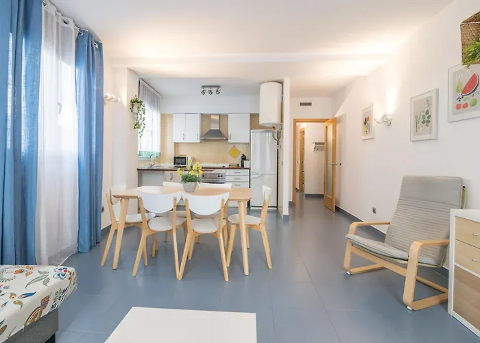 Hogar Vera Apartments&bikes فالنسيا