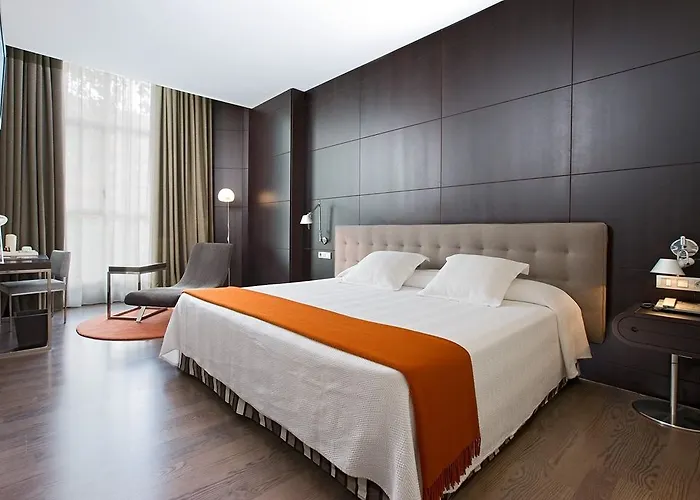 Nh Center Szálloda 4*