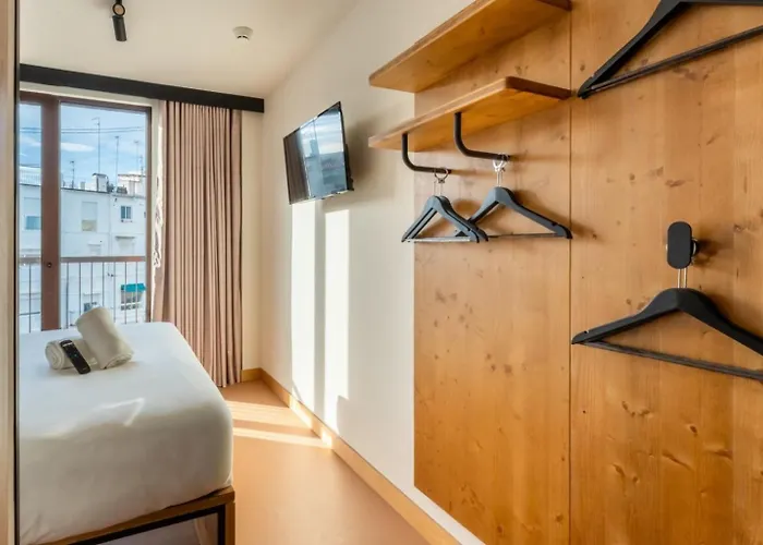 Easyhotel Ciutat Vella