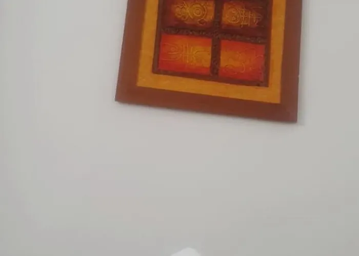 Tranquila, Centrica Y Luminosa De Matrimonio En Vivienda Compartida 발렌시아