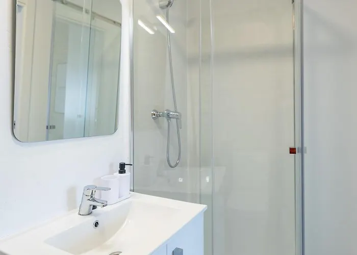 Residencia Universitaria Trinitarios 公寓 *