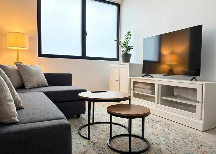 شقة Across From The Turia Modern *