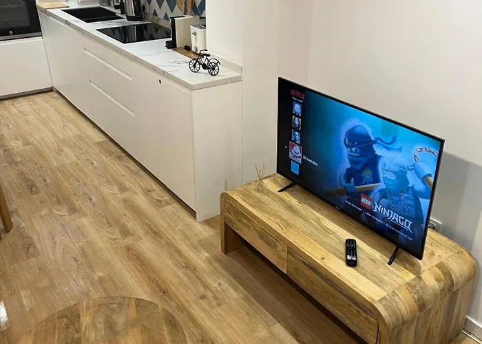 Acogedor Frente A Plaza Del Cedro شقة