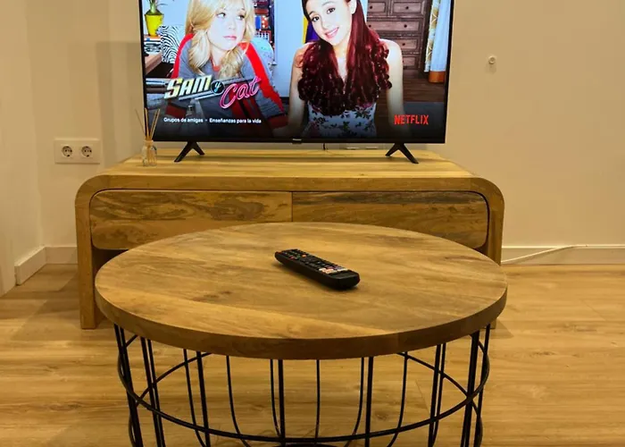 شقة Acogedor Frente A Plaza Del Cedro *