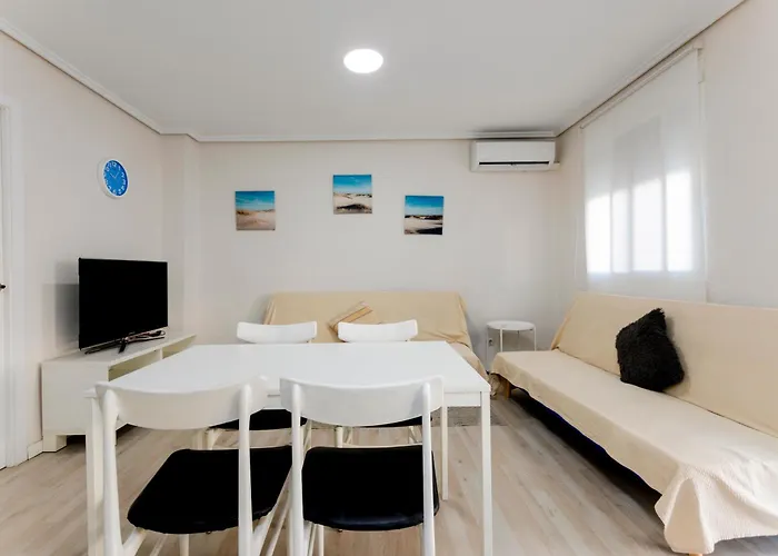 Acogedor En Cerca De La Playa *