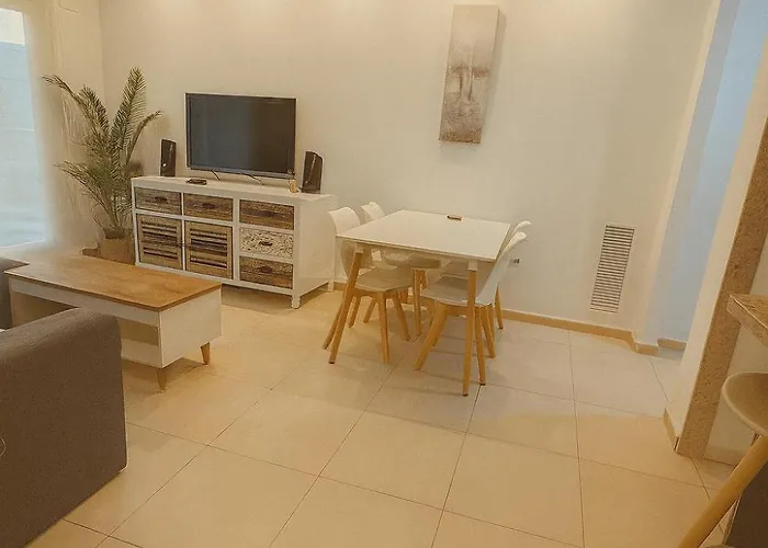 Luxury A40-13 With Terrace And Sea Views 아파트