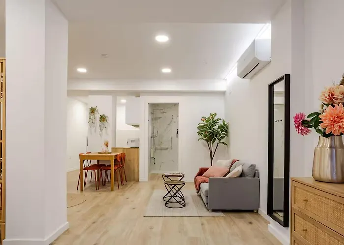 Bright & Modern - Rose Y Maya 발렌시아