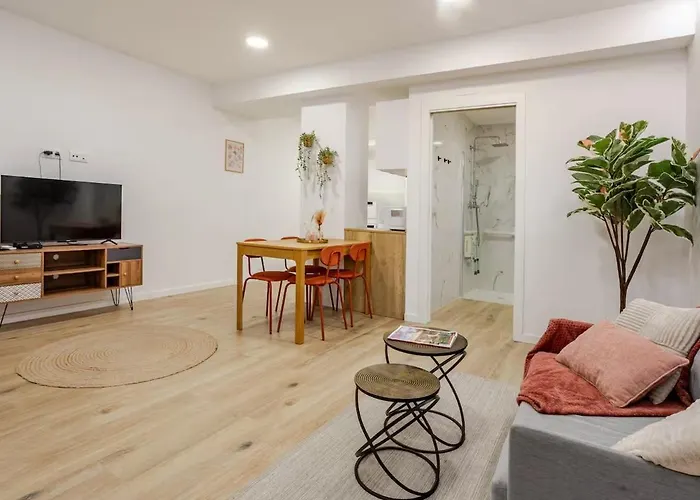 Bright & Modern - Rose Y Maya * 발렌시아