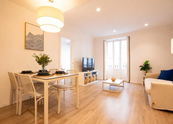 Familiar En Centro - Plaza Ayuntamiento *