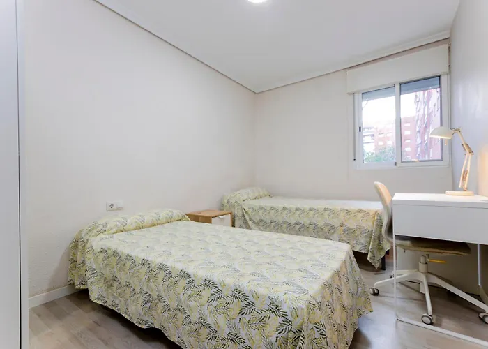 Acogedor En Cerca De La Playa *