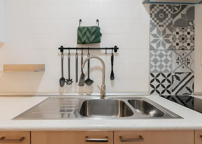 Your Sunny & Spacious Portview 아파트