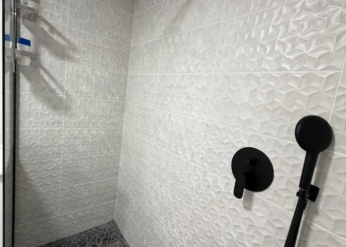 Across From The Turia Modern * فالنسيا