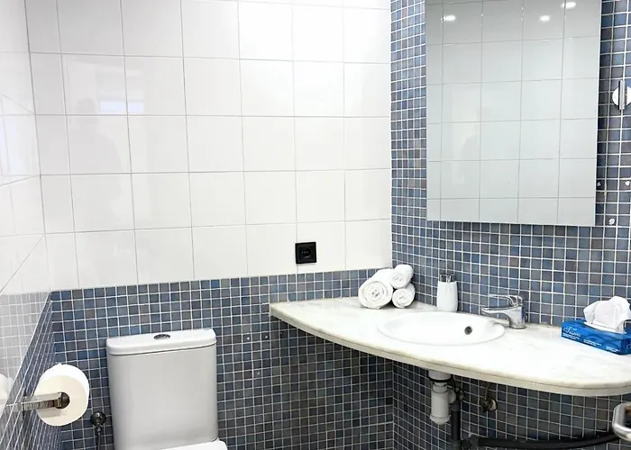 Across From The Turia Modern * فالنسيا