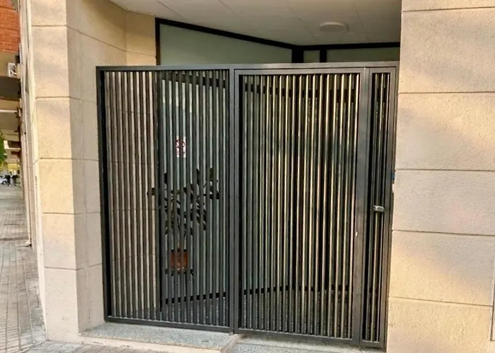 شقة Across From The Turia Modern *