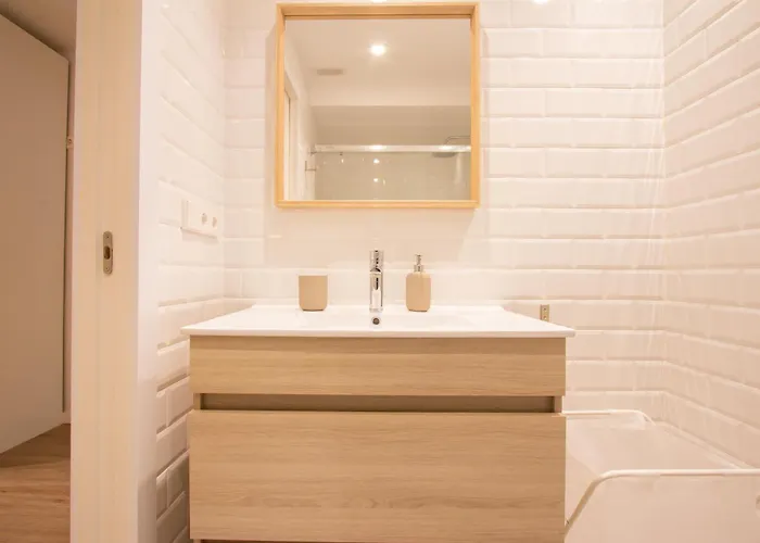 Familiar En Centro - Plaza Ayuntamiento *