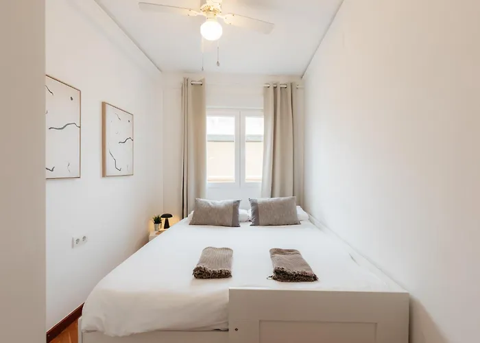 Your Sunny & Spacious Portview 아파트 *