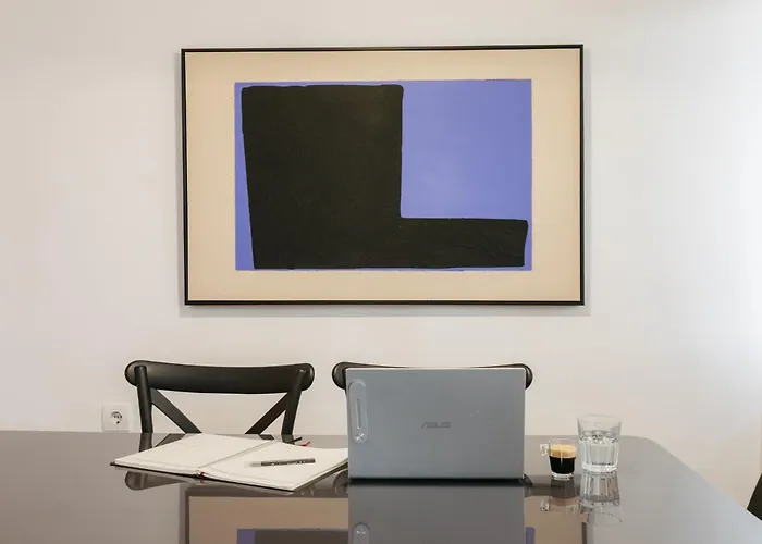 Your Sunny & Spacious Portview