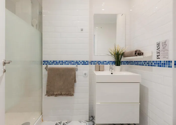 Lägenhet Your Sunny & Spacious Portview