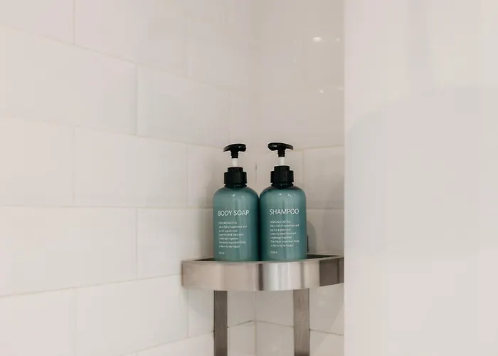 Your Sunny & Spacious Portview Valencia