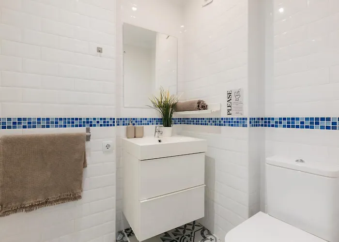 Your Sunny & Spacious Portview Valencia