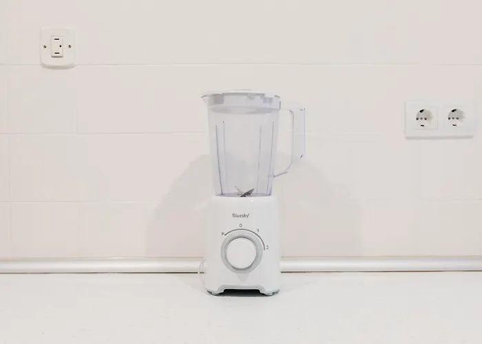 Your Sunny & Spacious Portview *