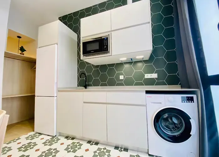 Florit Flats - The Cabanyal & Port