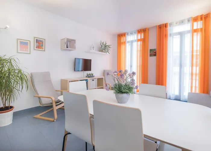 Hogar Vera Apartments&bikes شقة فالنسيا