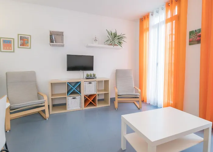 Hogar Vera Apartments&bikes شقة فالنسيا