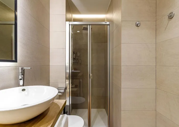 Petit Palace Plaza De La Reina Valência