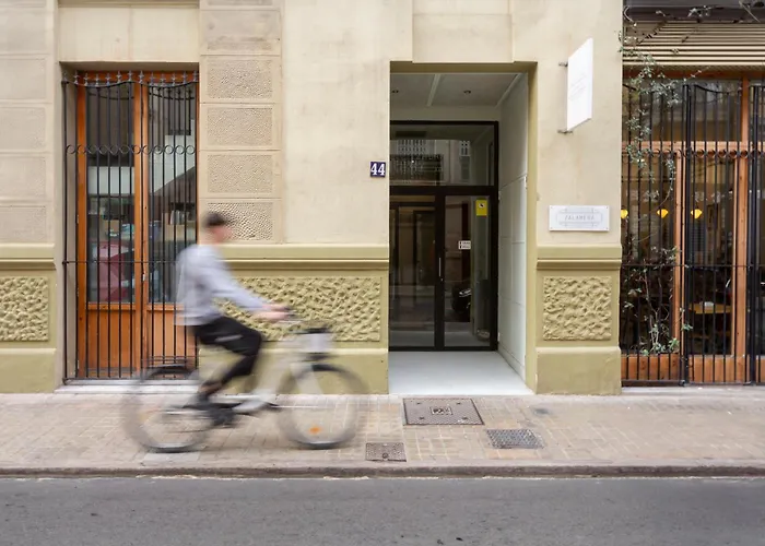 Zalamera بيت ضيافة 4*